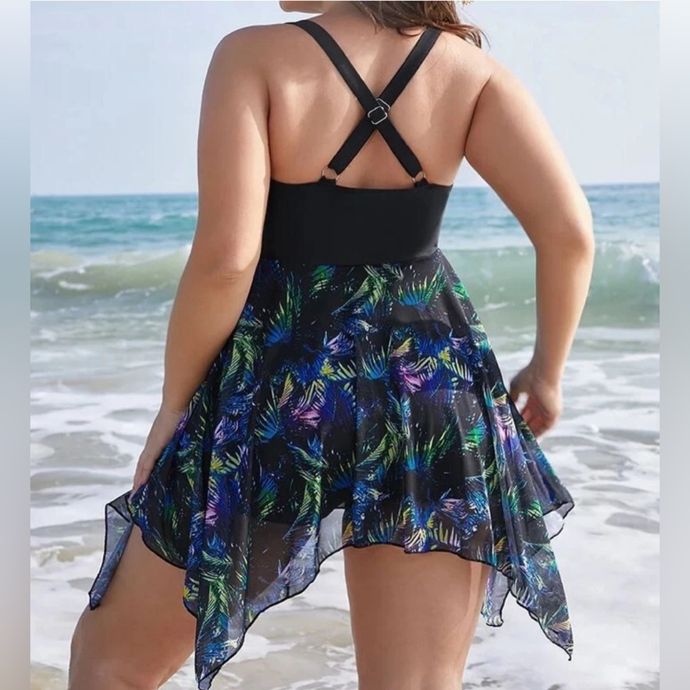 BloomChic Black Swim Dress with Tropical Accents 18/20 - Picture 3 of 13